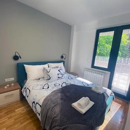 Апартаменты La By Sienna