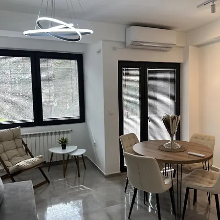 La By Sienna Appartement Skopje